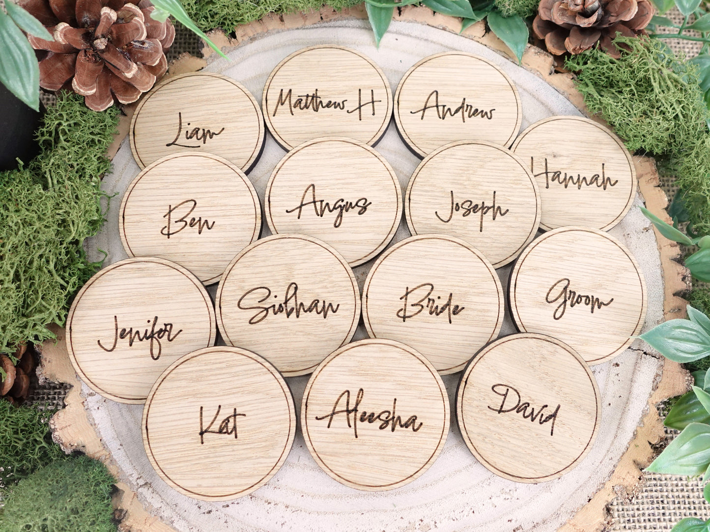 Wooden table place names