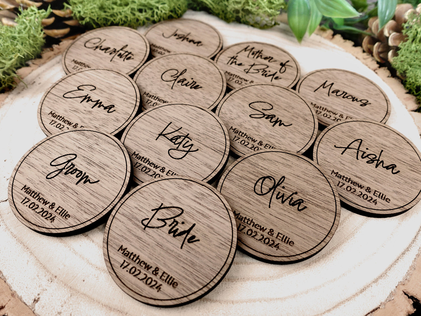 Wooden table place names