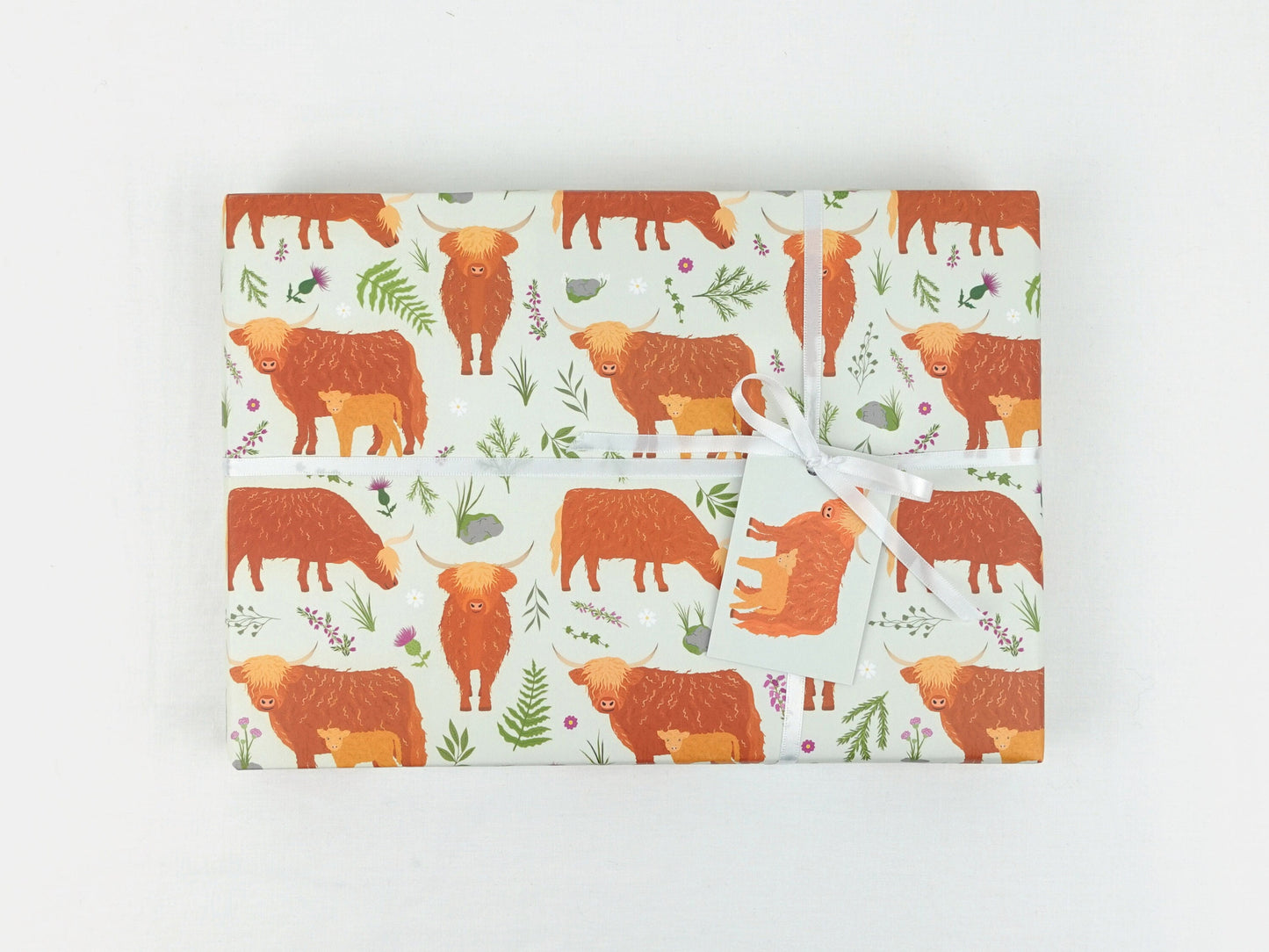Highland cow wrapping paper