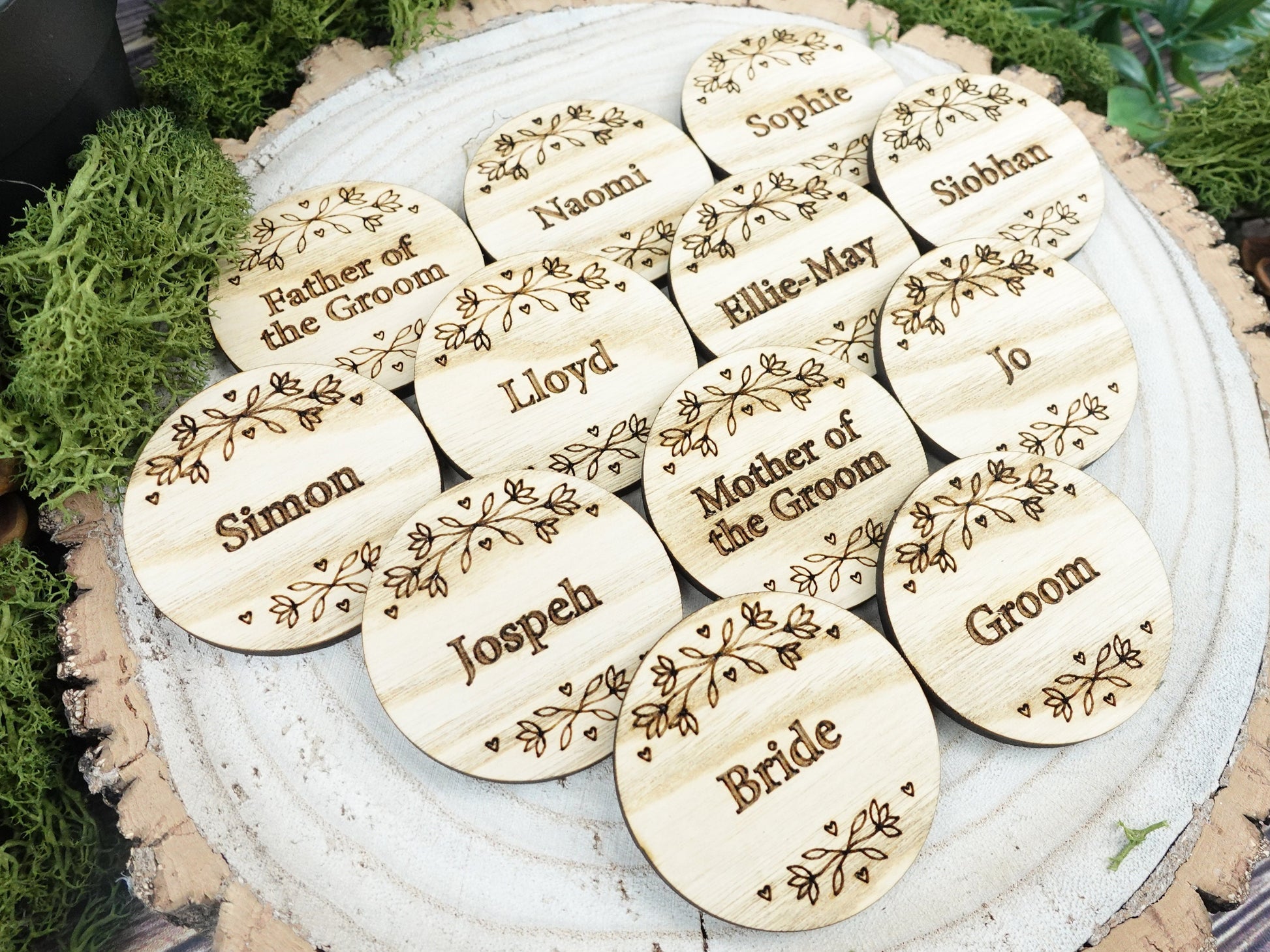 Wooden table place names