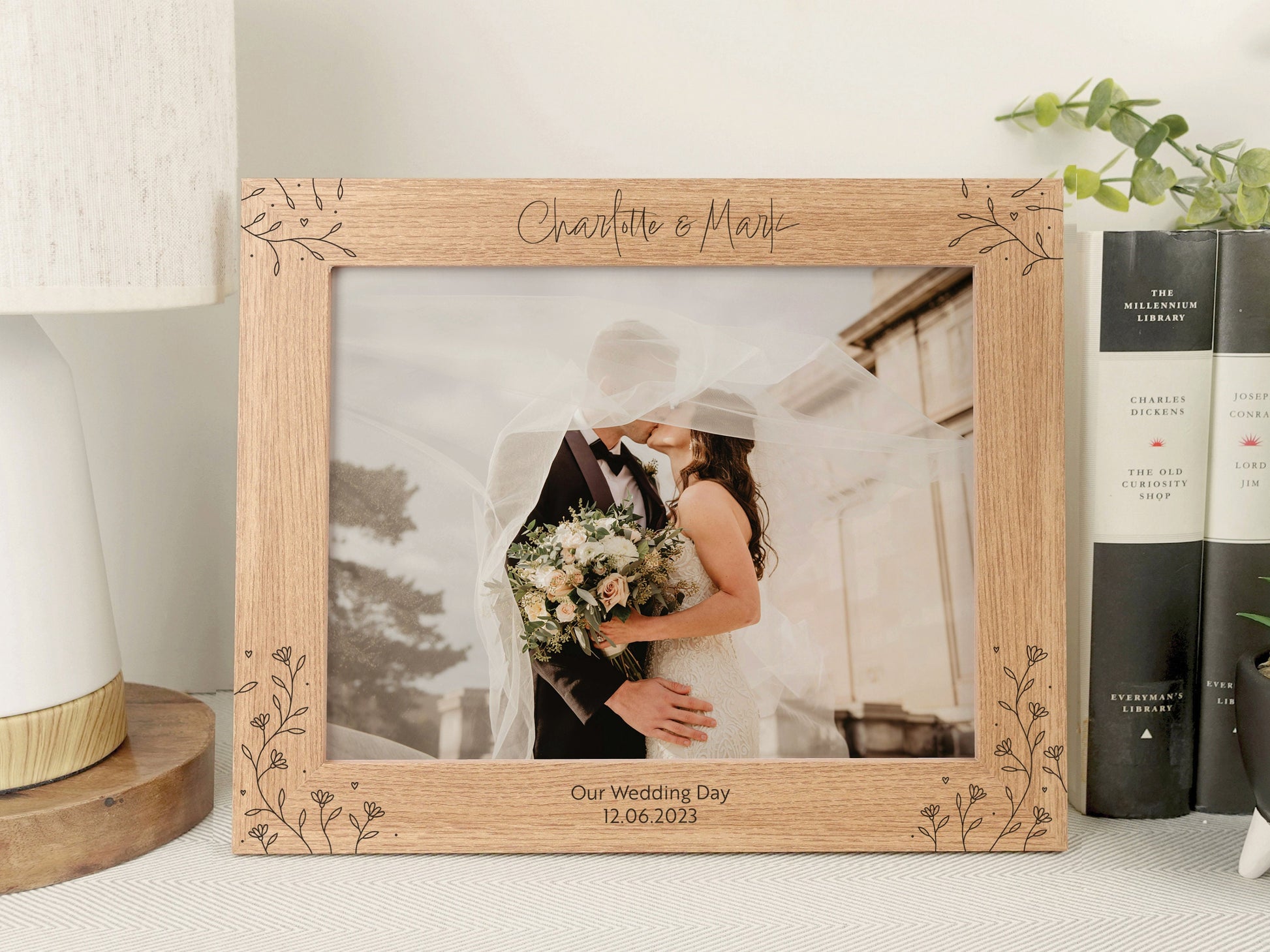 Personalised engraved photo frame VA185