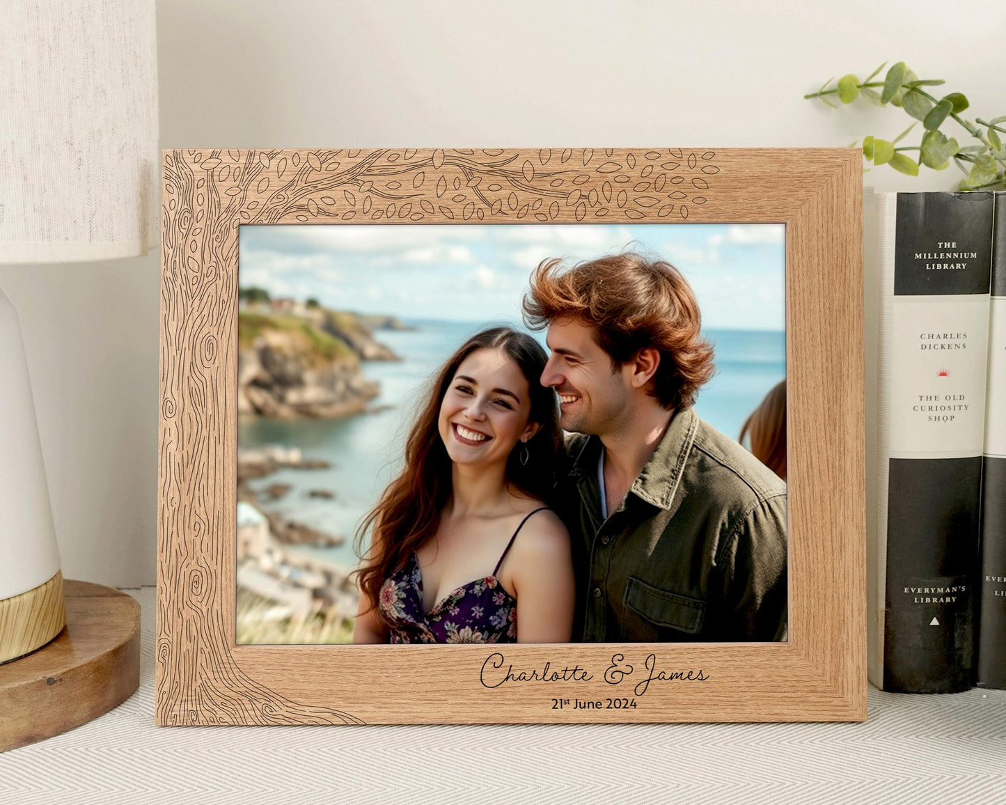 Personalised engraved tree photo frame VA201