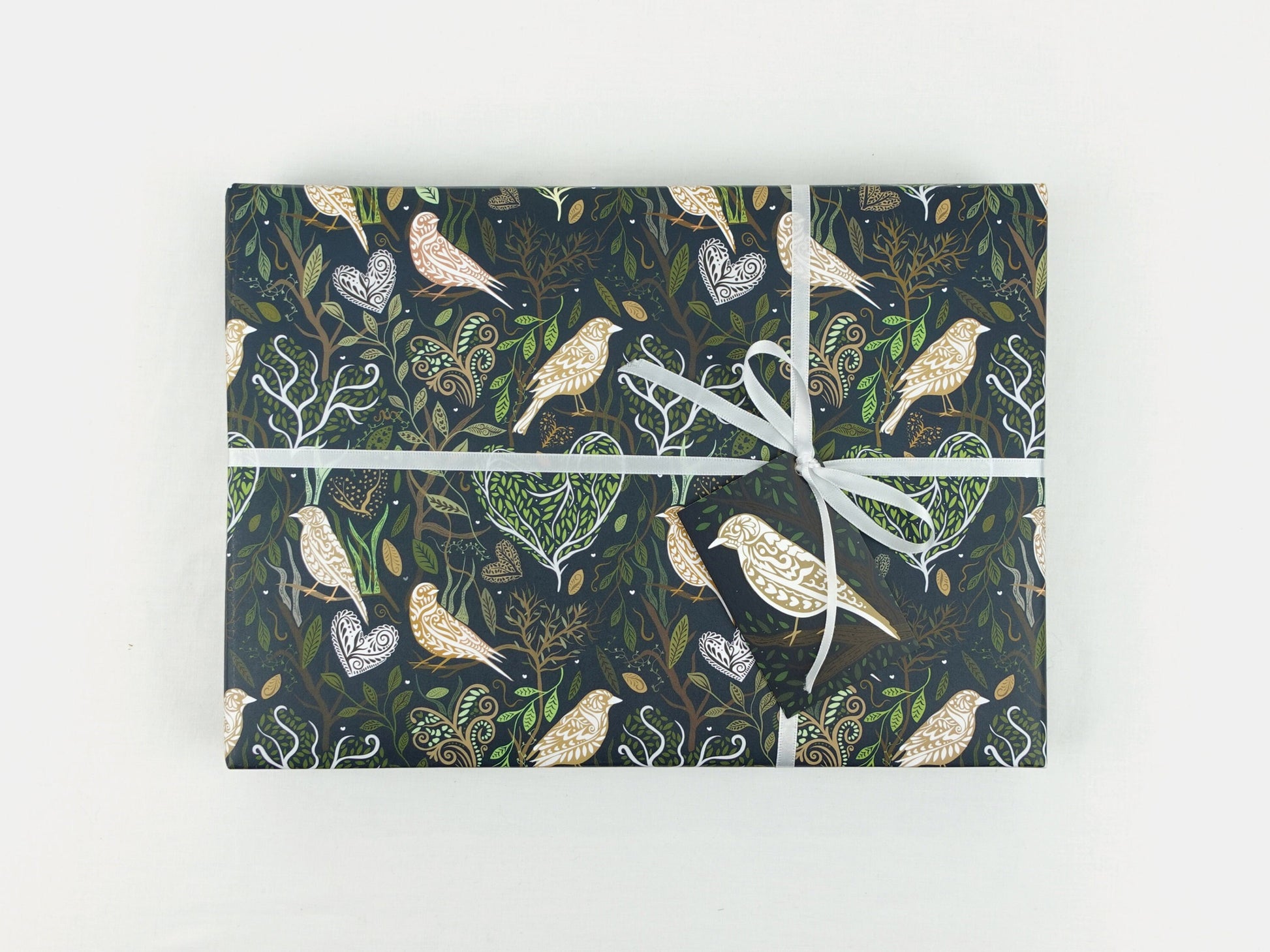 Anniversary / Wedding wrapping paper | Birds and Hearts | Eco friendly gift wrap | Premium sheets + Tags | Zero plastic packaging 70x50cm