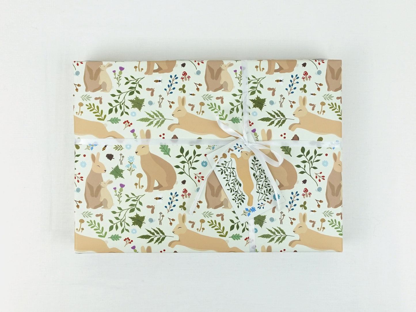 Rabbit / Hare / Bunny wrapping paper | Woodland eco friendly gift wrap | Premium quality sheet + Tag | Zero plastic packaging 70x50cm